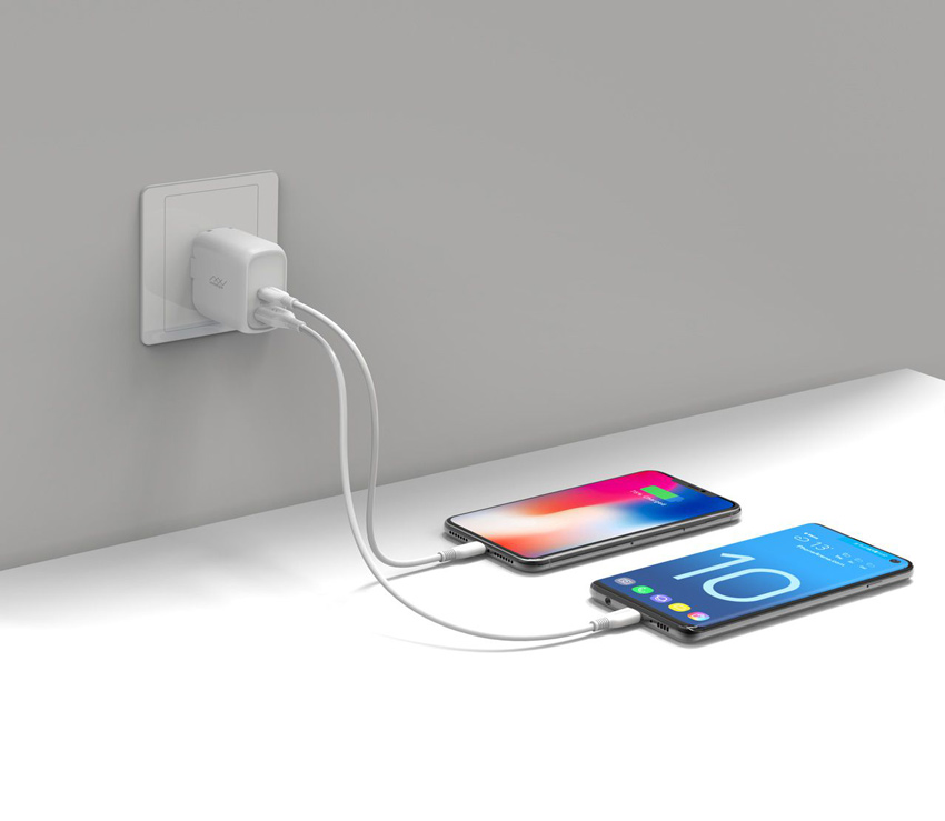 Innostyle Minigo Pro III 20W Dual-Port PD Charger 05