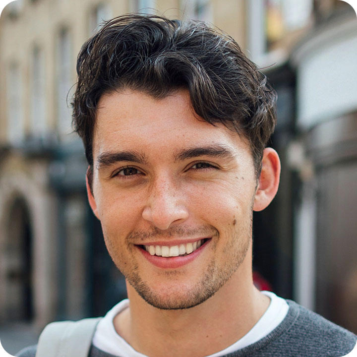 Selfie chuẩn nét với camera trước 8MP