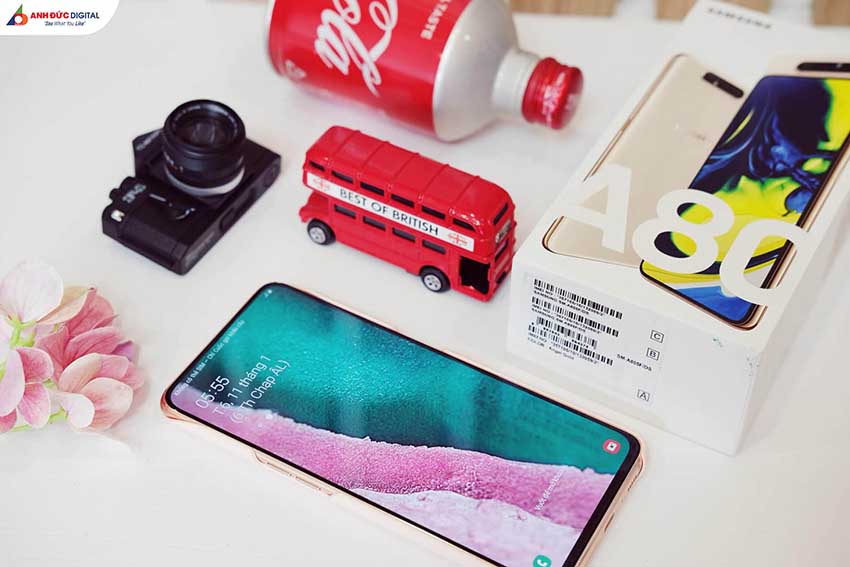 Samsung Galaxy A80
