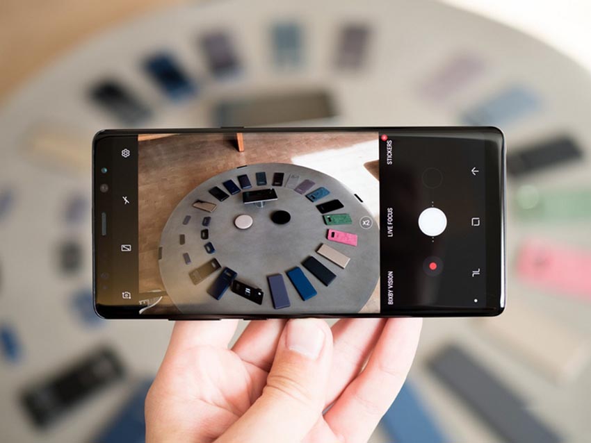 Màn hình lớn nhất từ trước tới này