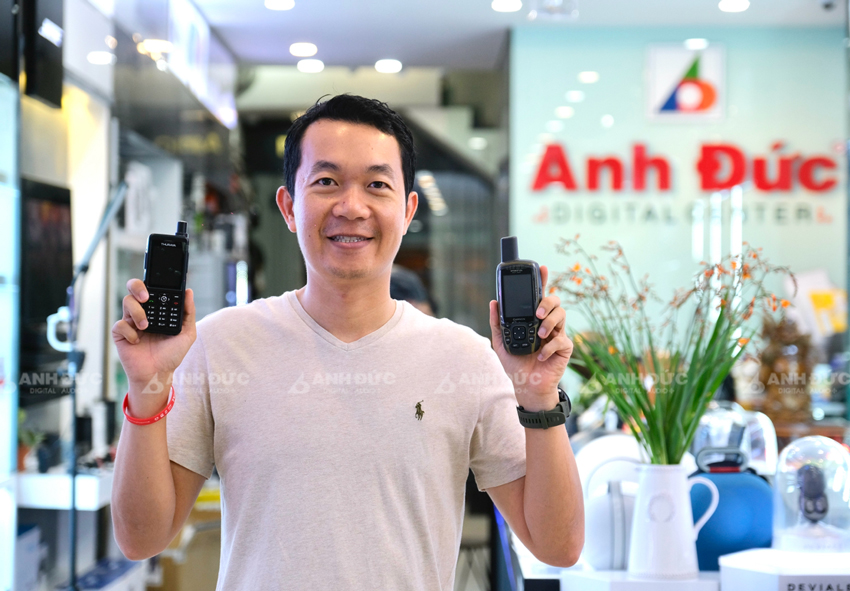 Thuraya-XT-PRO-05
