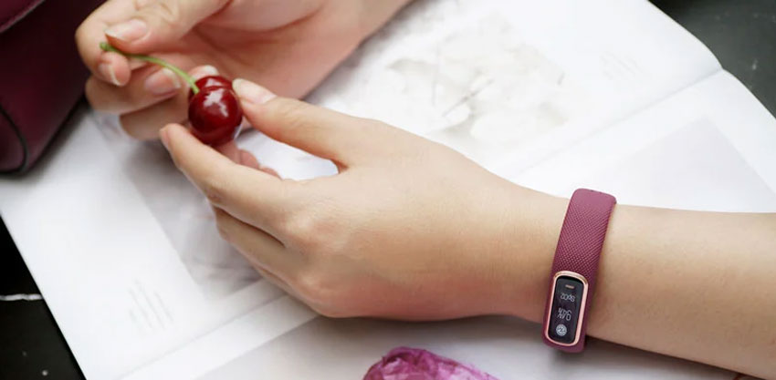 Garmin-Vivosmart-4-12