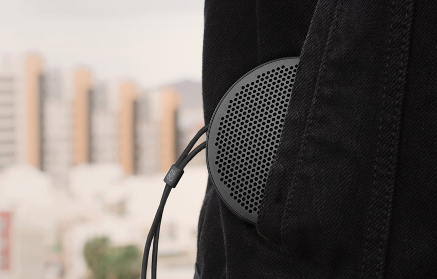 Loa B&O Beoplay P2