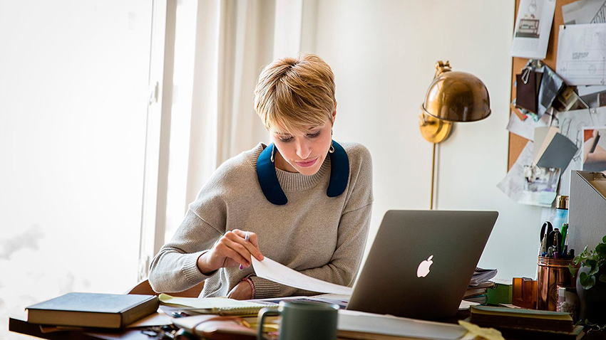 Loa SoundWear Companion