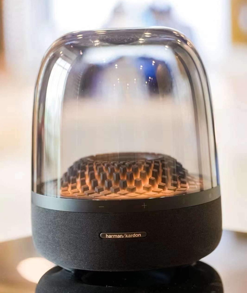 Harman-Kardon-Aura-Studio-4-07