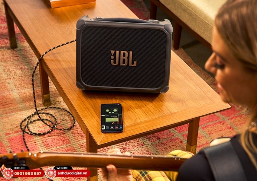 Công nghệ Stem AI trên JBL BandBox Trio tách lời và nhạc cụ