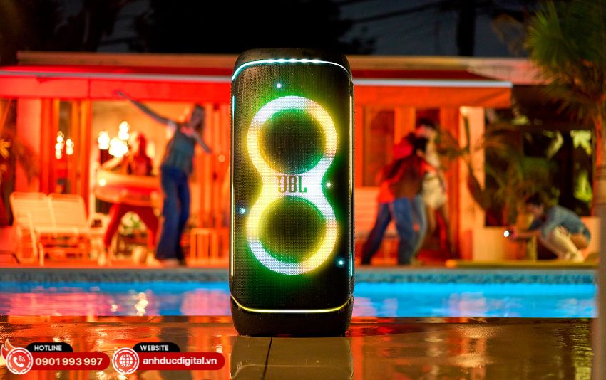 Thời Lượng Sử Dụng PartyBox 720 Lên Đến 15 Giờ