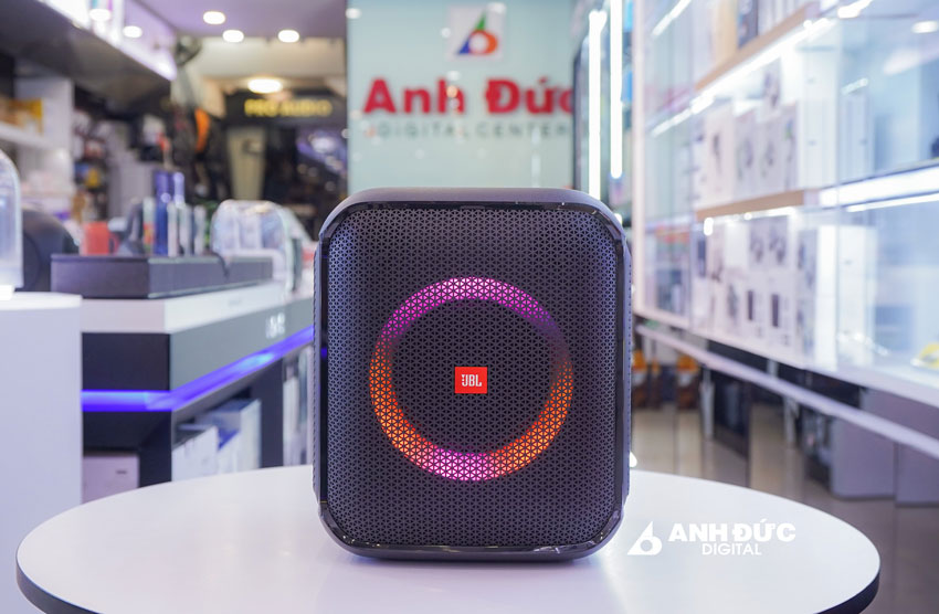 JBL-PartyBox-Encore-Essential-12