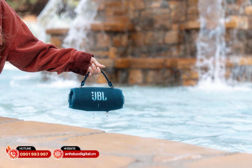 JBL Charge 6 - 34.jpg