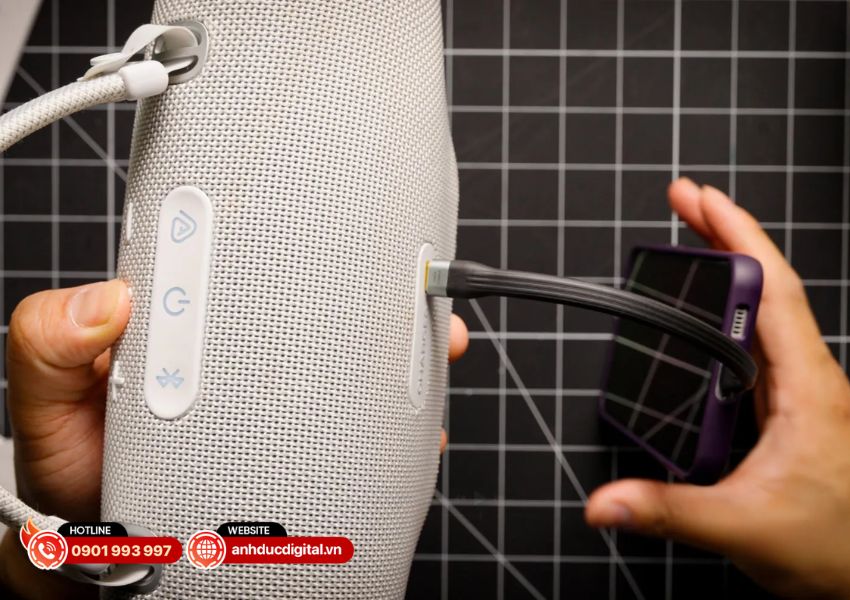 Loa JBL Charge 6 - 7