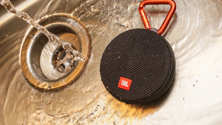 JBL Clip 2