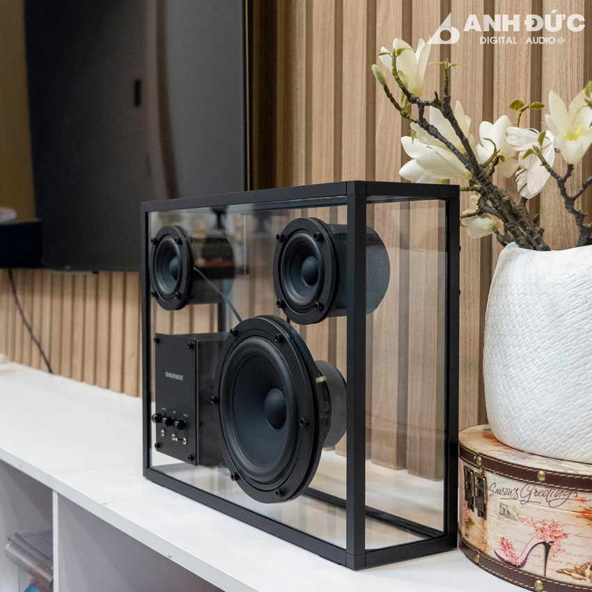 Transparent-Speaker-32