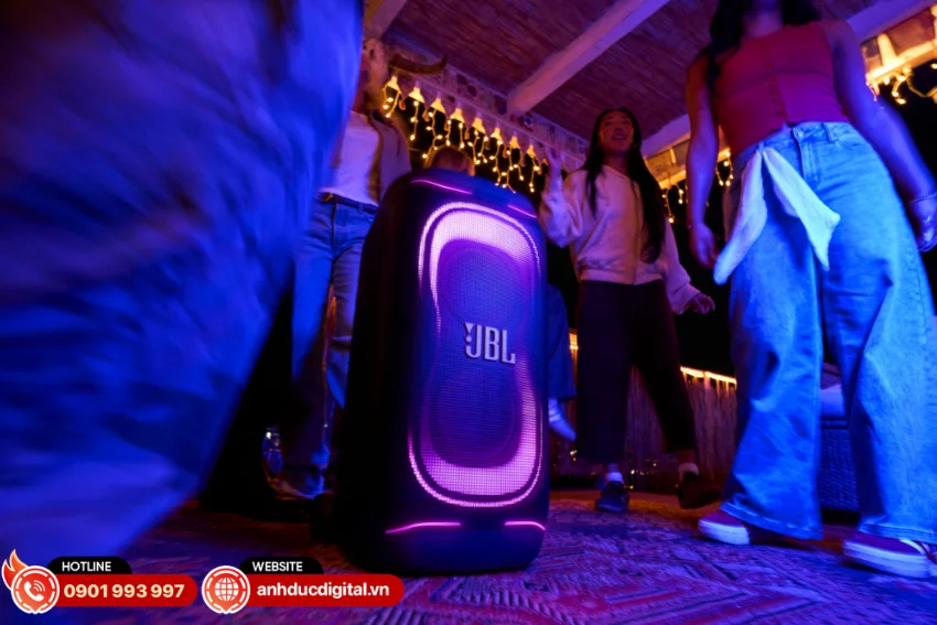 Loa JBL PartyBox 330 sở hữu công suất 280W RMS