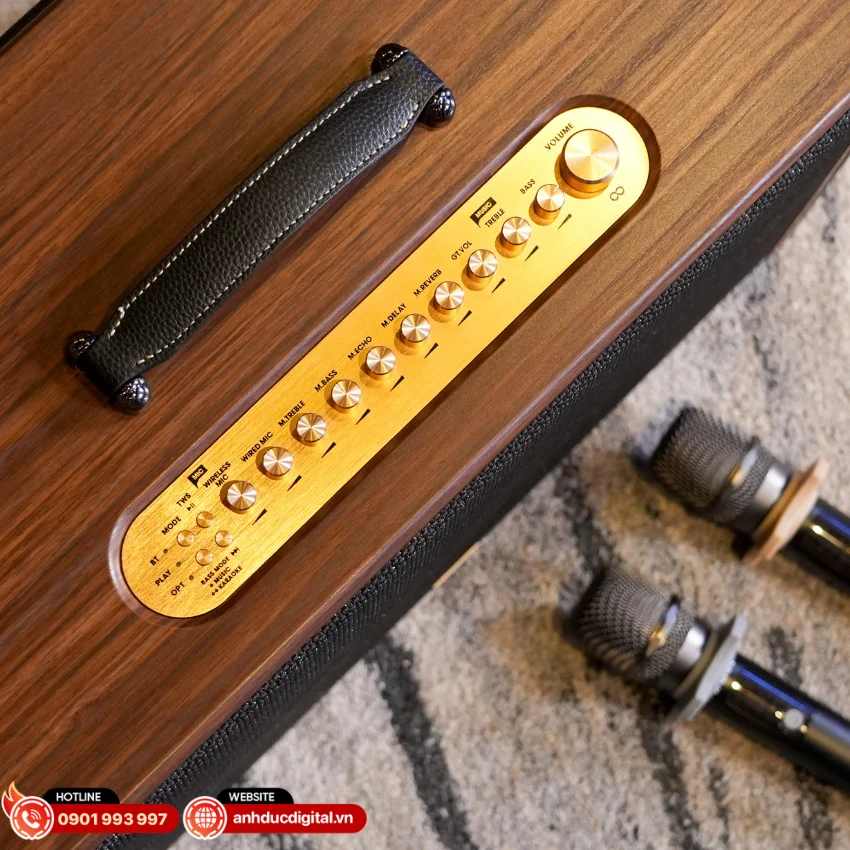 Kadma KS300 sở hữu hệ thống điều khiển trực quan