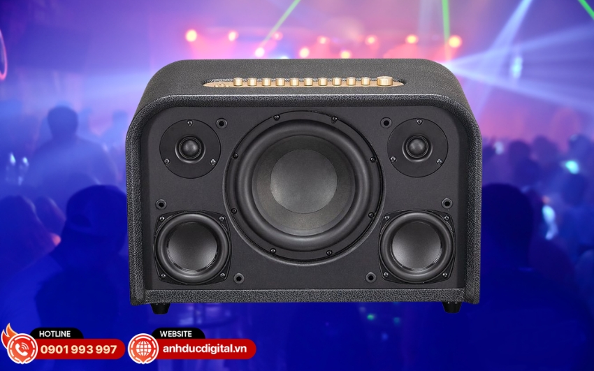Acoustic 3 Compact trang bị hệ thống loa 3 đường tiếng