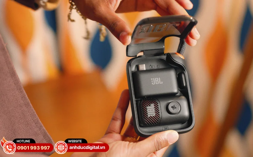 JBL EasySing Mic Mini hỗ trợ kết nối Bluetooth 5.3, USB-C v&agrave; Aux, tương th&iacute;ch với nhiều thiết bị