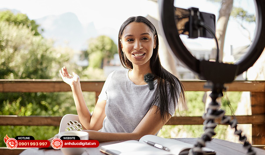 Micro JBL Quantum Stream Wireless 22