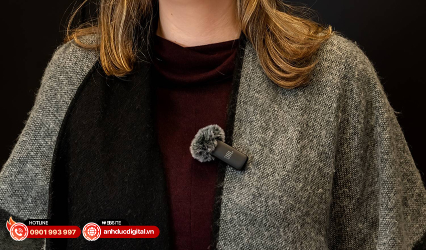 Micro JBL Quantum Stream Wireless 27