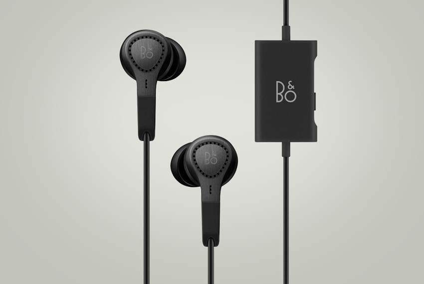 BeoPlay E4 10