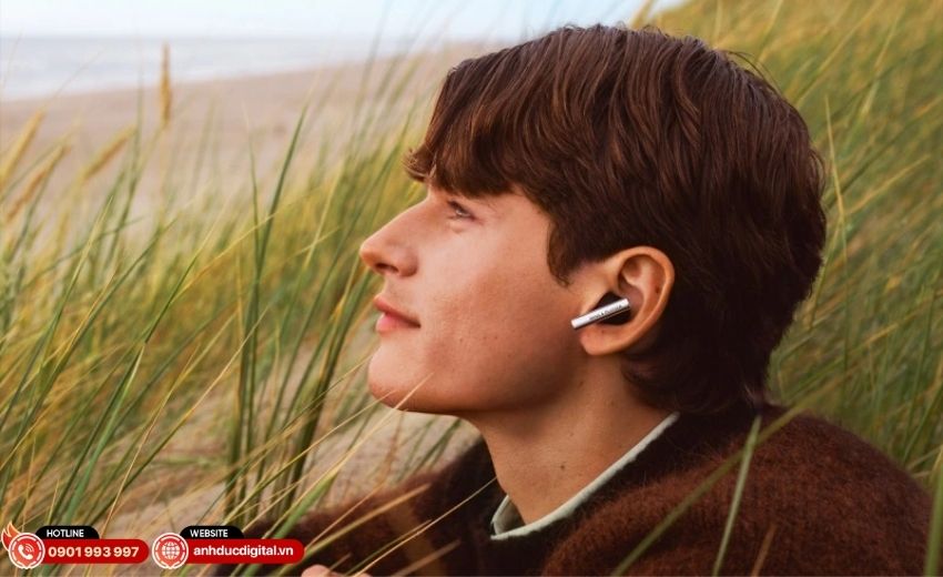 Hộp sạc B&O Beo Grace sử dụng như bộ phát âm thanh không dây, kết nối line-in hoặc USB-C