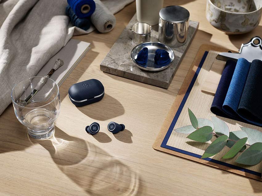 BeoPlay E8 2.0 28