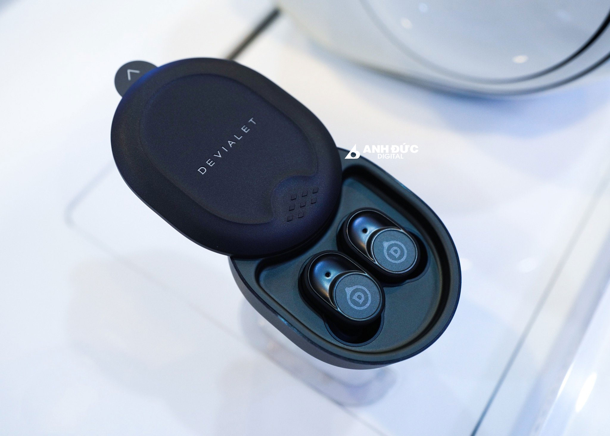 Devialet-Gemini-01-1