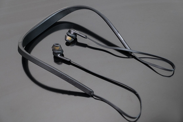 Jabra Elite 25e 06