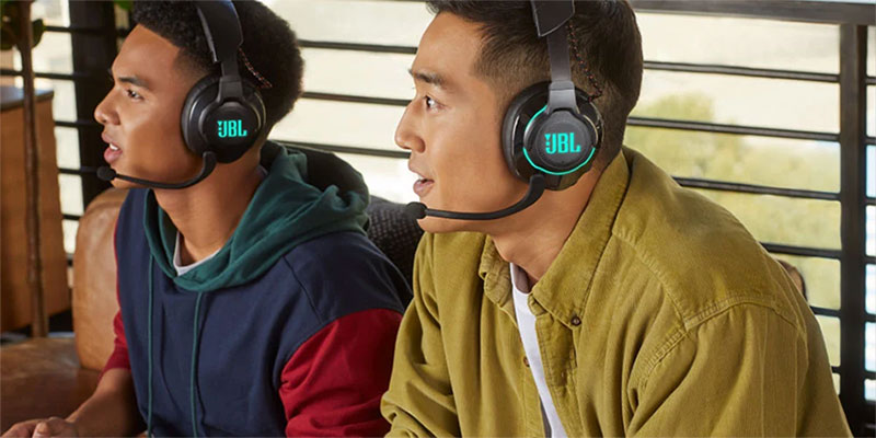 Công nghệ JBL QuantumSURROUND™ và DTS