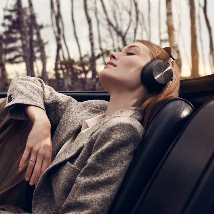 B&O Beoplay H95 6