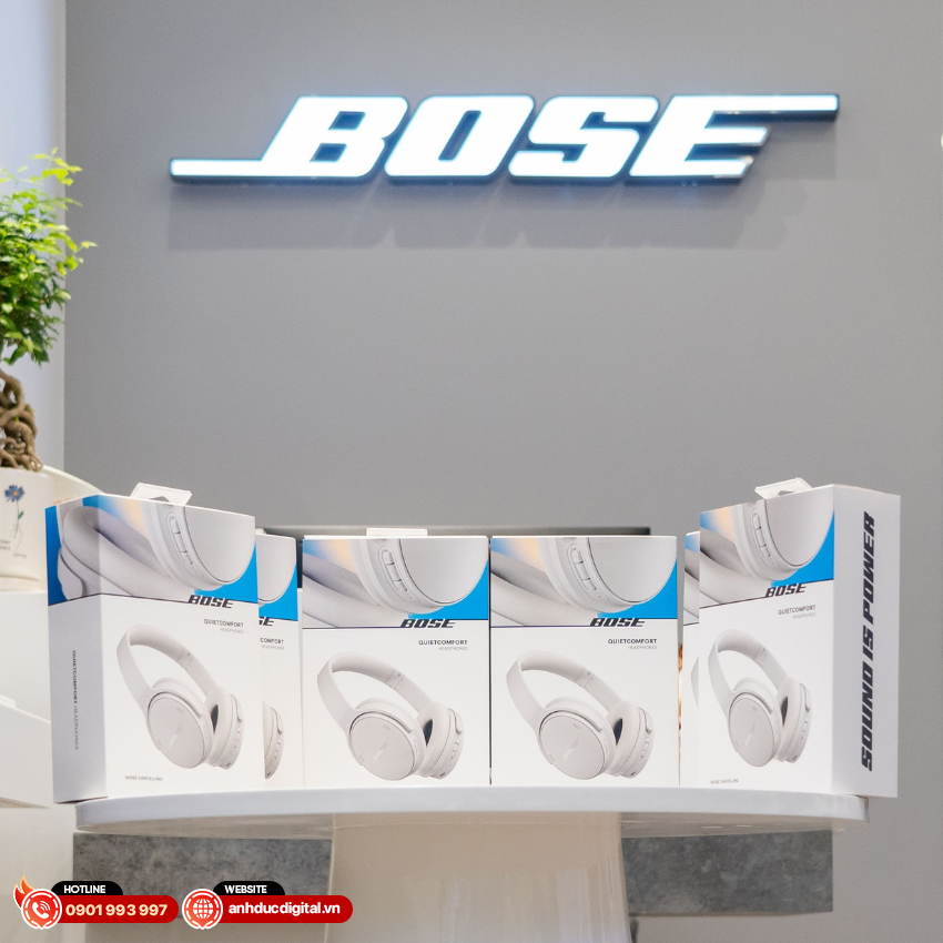 Tai nghe Bose QuietComfort Headphones màu trắng khói