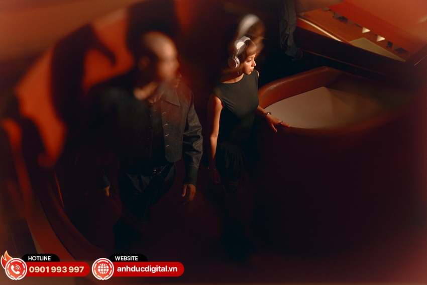 QuietComfort Ultra Headphones 2 mang đến âm thanh sống động với sống động với chế độ Immersive và Cinema Mode