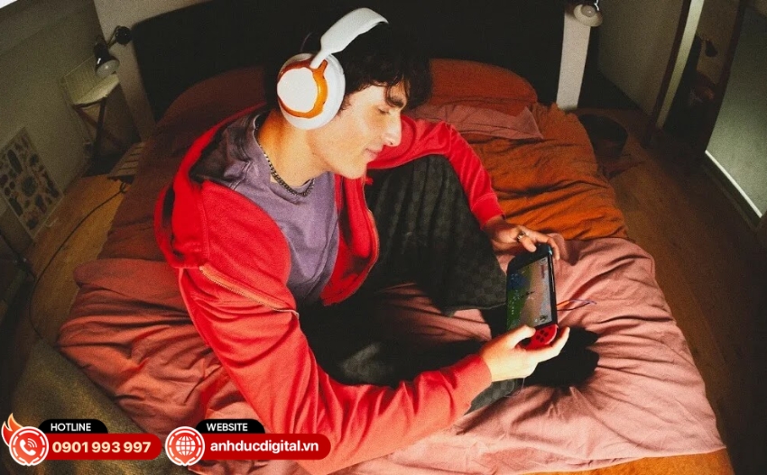 Tai nghe JBL Quantum 250 sở hữu thiết kế over-ear với trọng lượng nhẹ