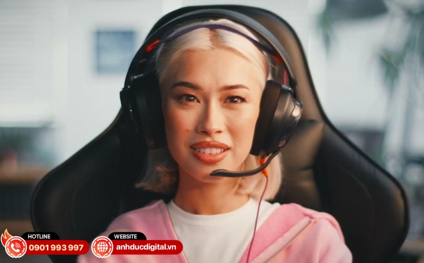 JBL Quantum 250 được trang bị micro cần gạt 6mm với kiểu thu &acirc;m cardioid