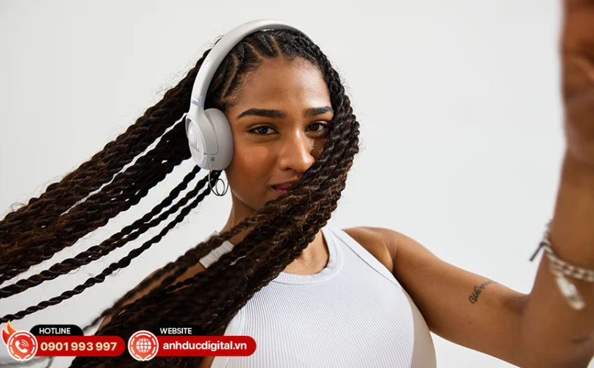 JBL Tune 680NC được trang bị driver Dynamic 32 mm c&ugrave;ng c&ocirc;ng nghệ JBL Pure Bass Sound