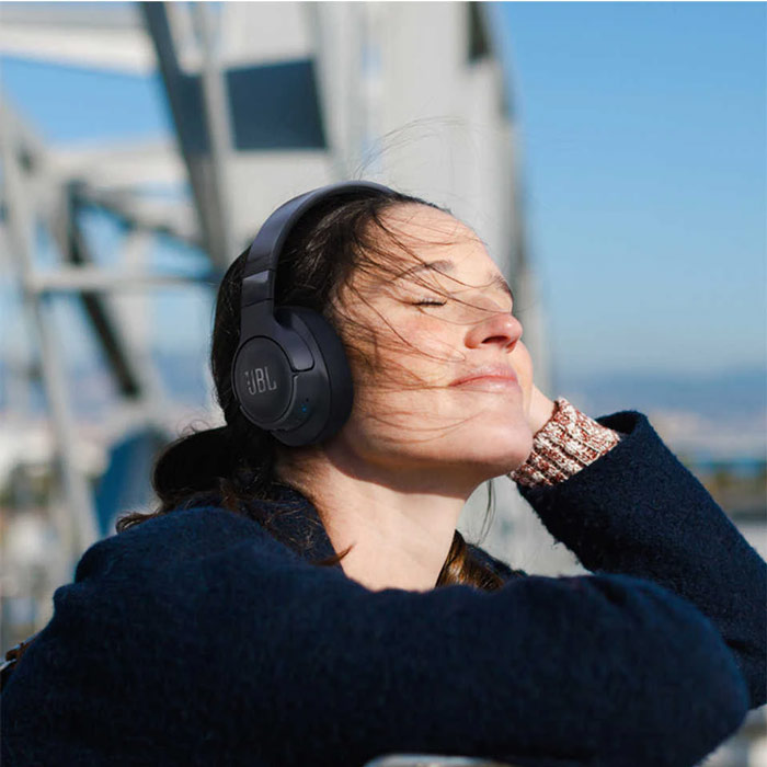 JBL Tune 700BT 30