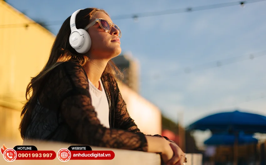 JBL Tune 780NC được trang bị driver 40mm t&ugrave;y chỉnh cho chất &acirc;m mạnh mẽ v&agrave; r&otilde; n&eacute;t