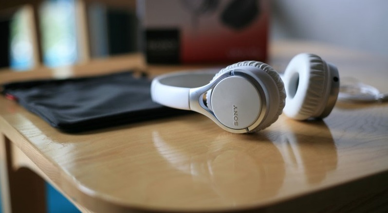 Sony MDR-10RC 02