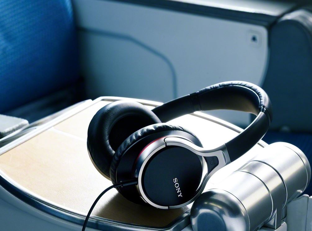 Sony MDR-10RC 05