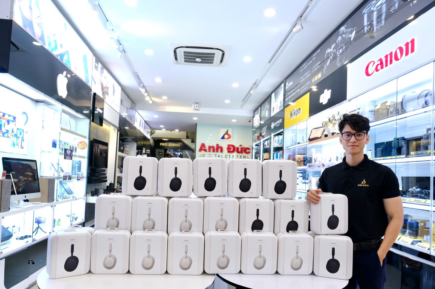 Tai nghe Sony WH-1000XM5