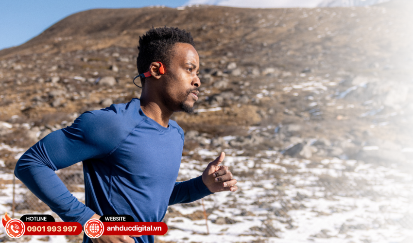 Shokz-OpenSwim-Pro-11