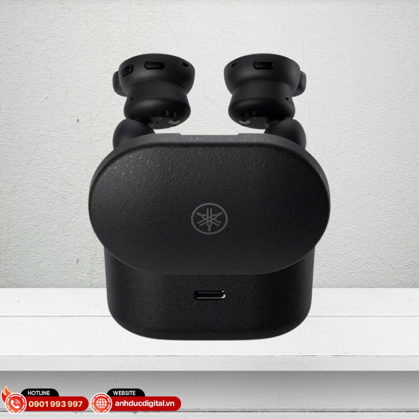 Phần hộp sạc Yamaha TW-E7B được thiết kế nhỏ gọn