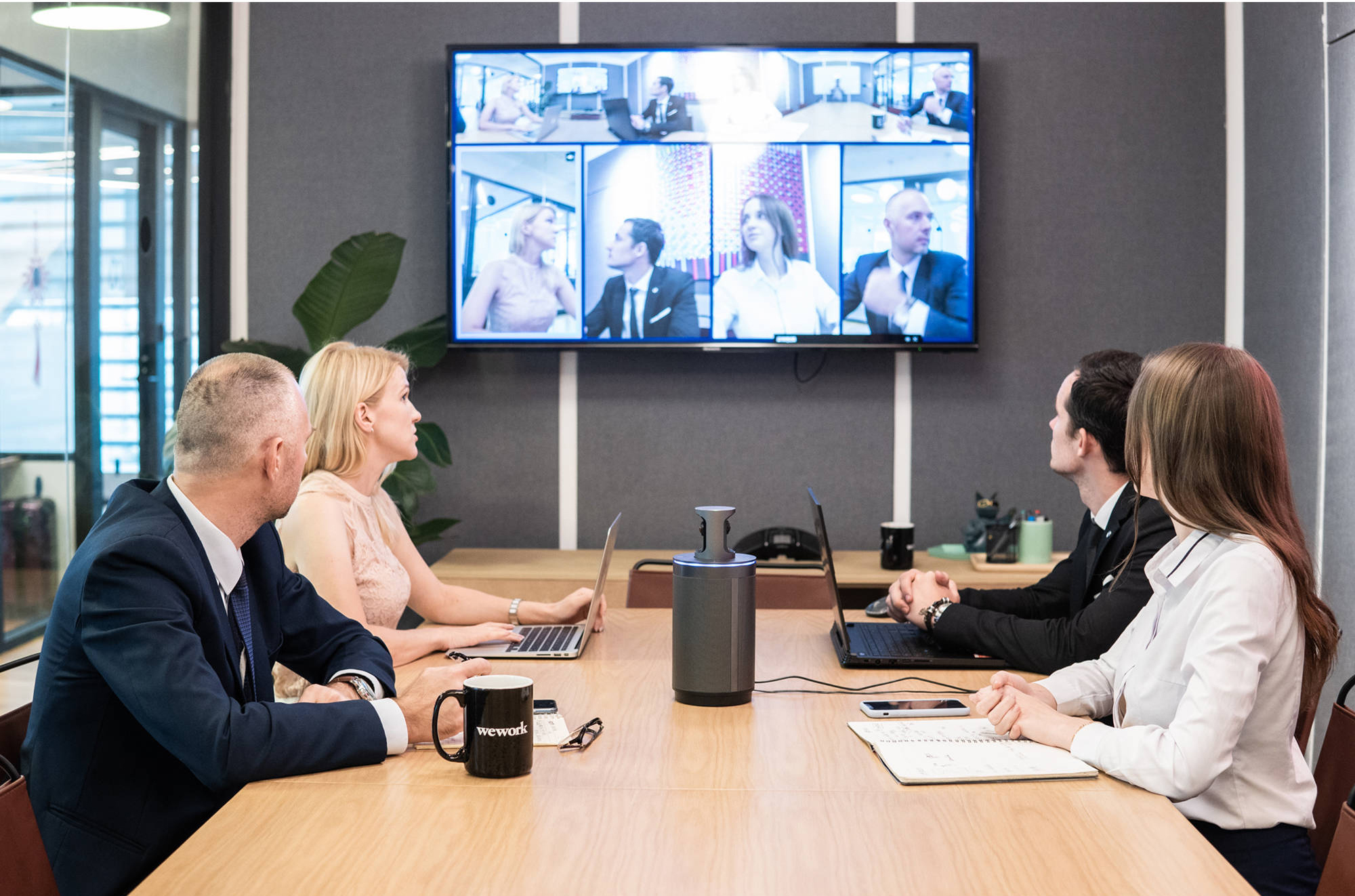 Camera 360 độ ghi lại mọi chi tiết