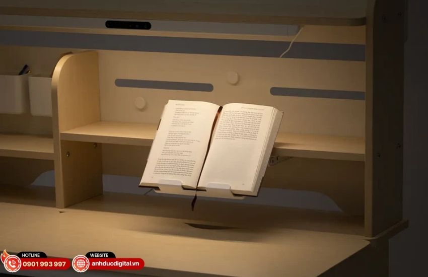 Đèn học thông minh Epione AlphaLight giúp trẻ học lâu mà không lo mỏi mắt