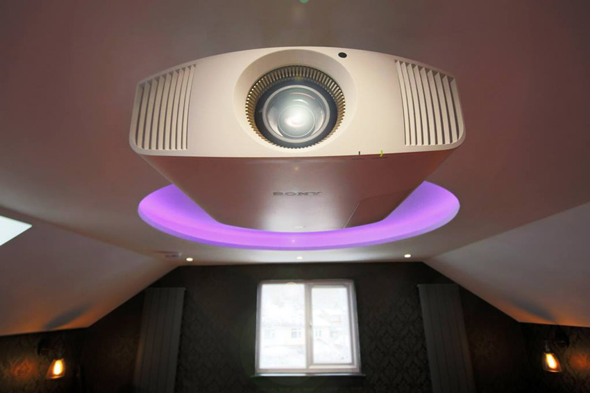Sony VPL-VW360 06