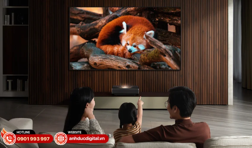 Bộ m&aacute;y chiếu XGIMI Aura 100 Bundle New mang đến kh&ocirc;ng gian giải tr&iacute; hiện đại với m&agrave;n h&igrave;nh lớn