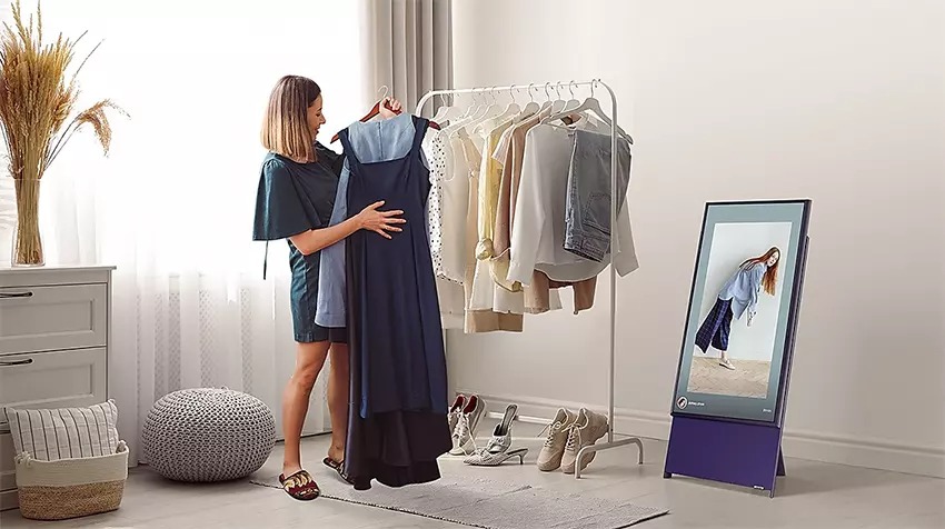 The Sero 4K 43 inch LS05B 10