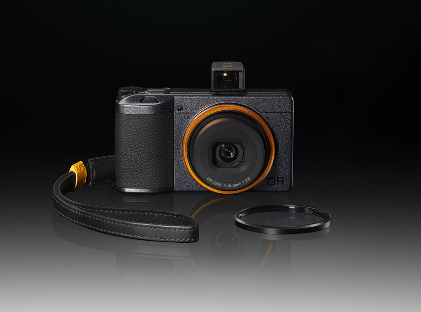 Ricoh GR III Street Edition 01