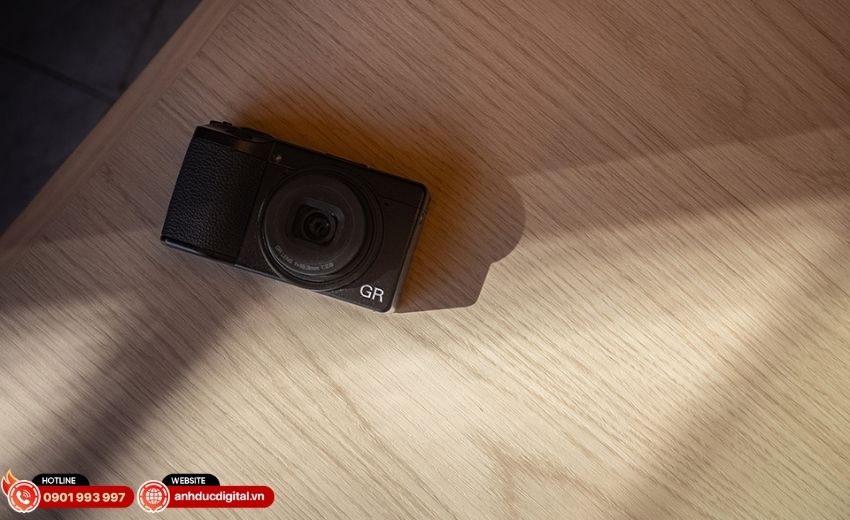 may-anh-ricoh-gr-iv-hdf-12