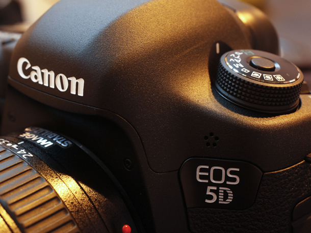 Canon EOS 5D Mark III 4