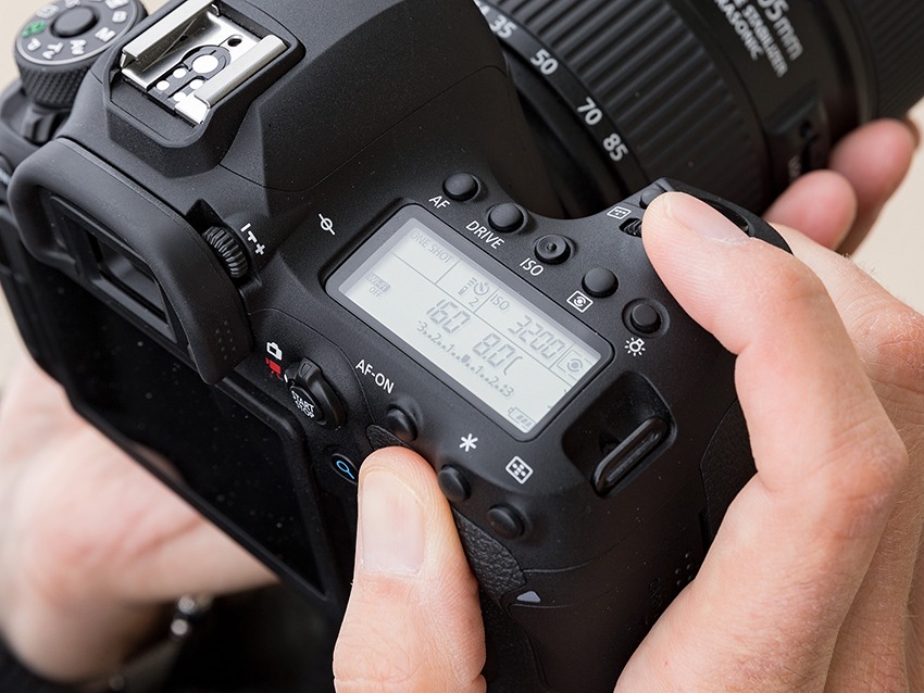 Canon 6D Mark II 7